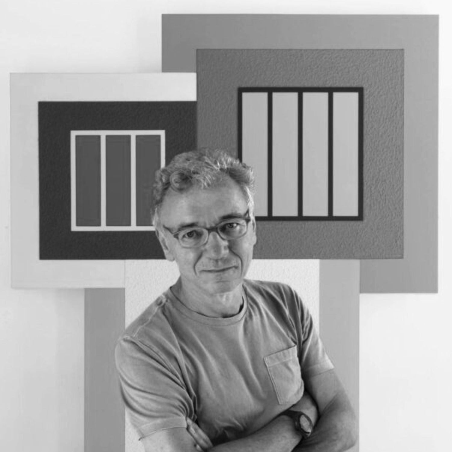 Ritratto di Peter Halley, artista concettuale americano noto per opere geometriche e fluorescenti, con lavori esposti alla Galleria Antonio Damiani